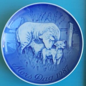 Bing & Grondahl Mors Dag 1987 Plate